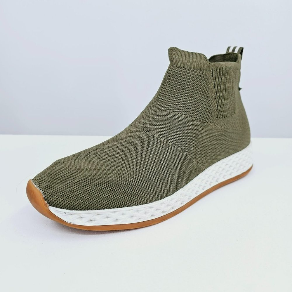 J Slides Sneaker Urban Sport Teddy Knit Boot 8 Olive Green White Pull On Stretch